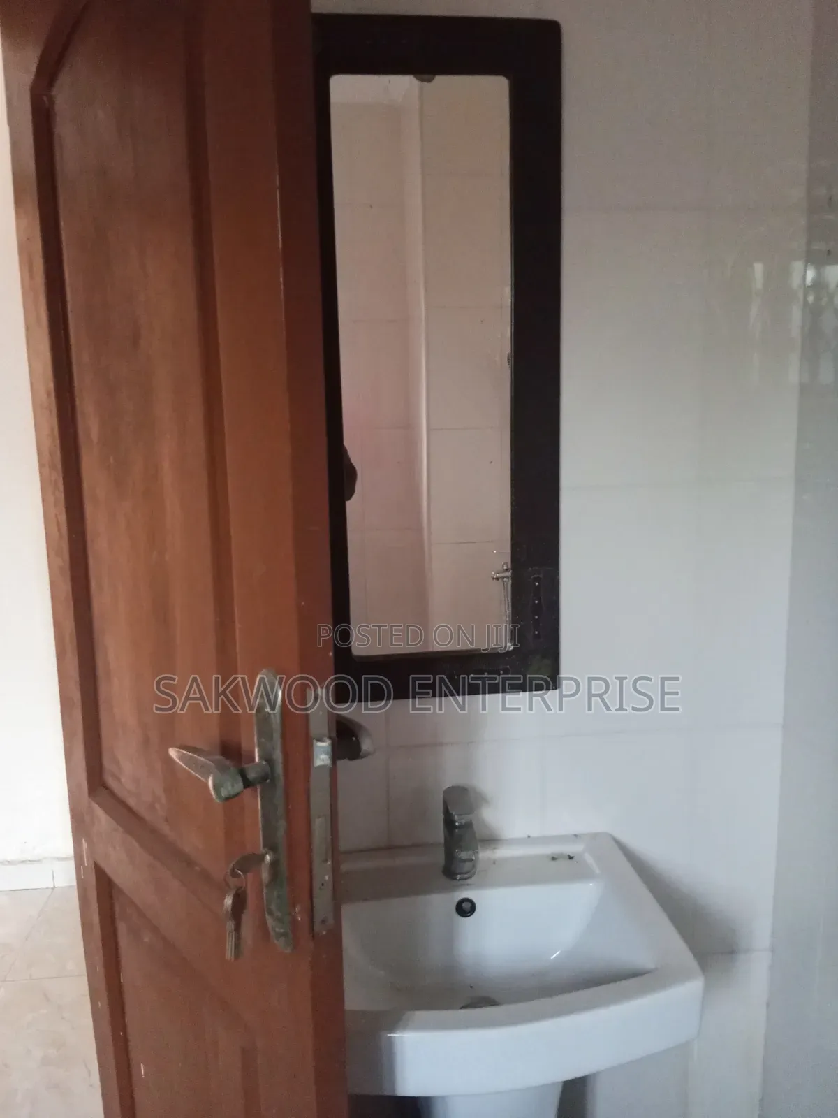 1bdrm Apartment in Sakwood Properties, Market for rent