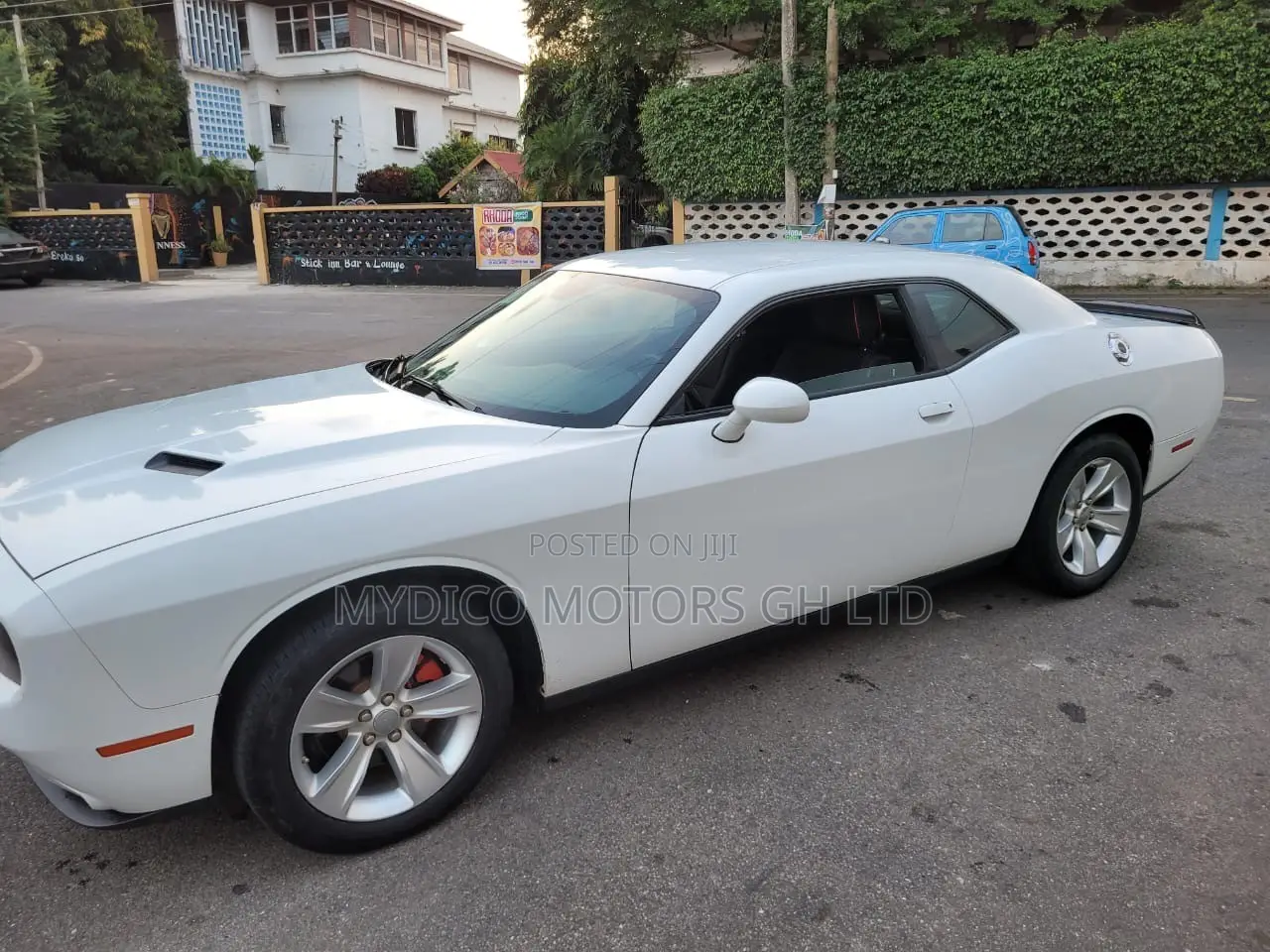 Dodge Challenger 2023 White
