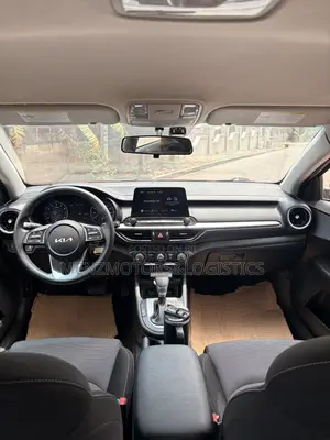 Kia Forte LX 2023 Red