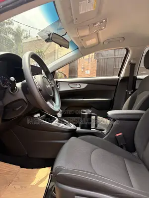 Kia Forte LX 2023 Red