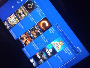 PS4 Slim Jailbreak With 12 Gmes and 2 Controllers