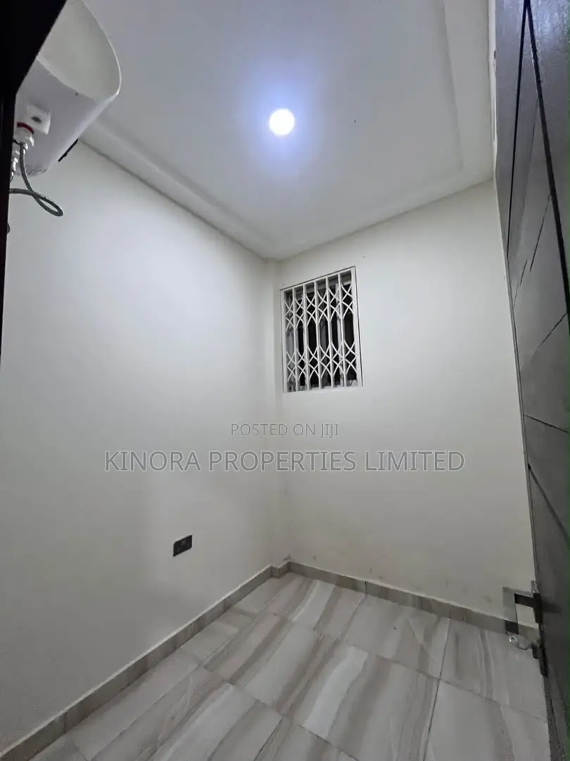 2bdrm Apartment in East Legon for rent