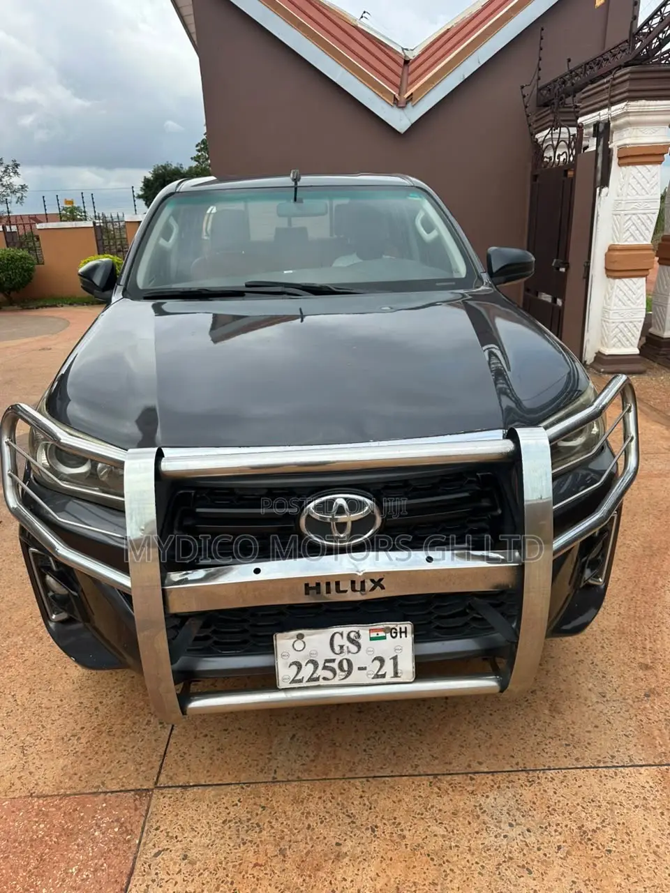 Toyota Hilux 2021 Gray