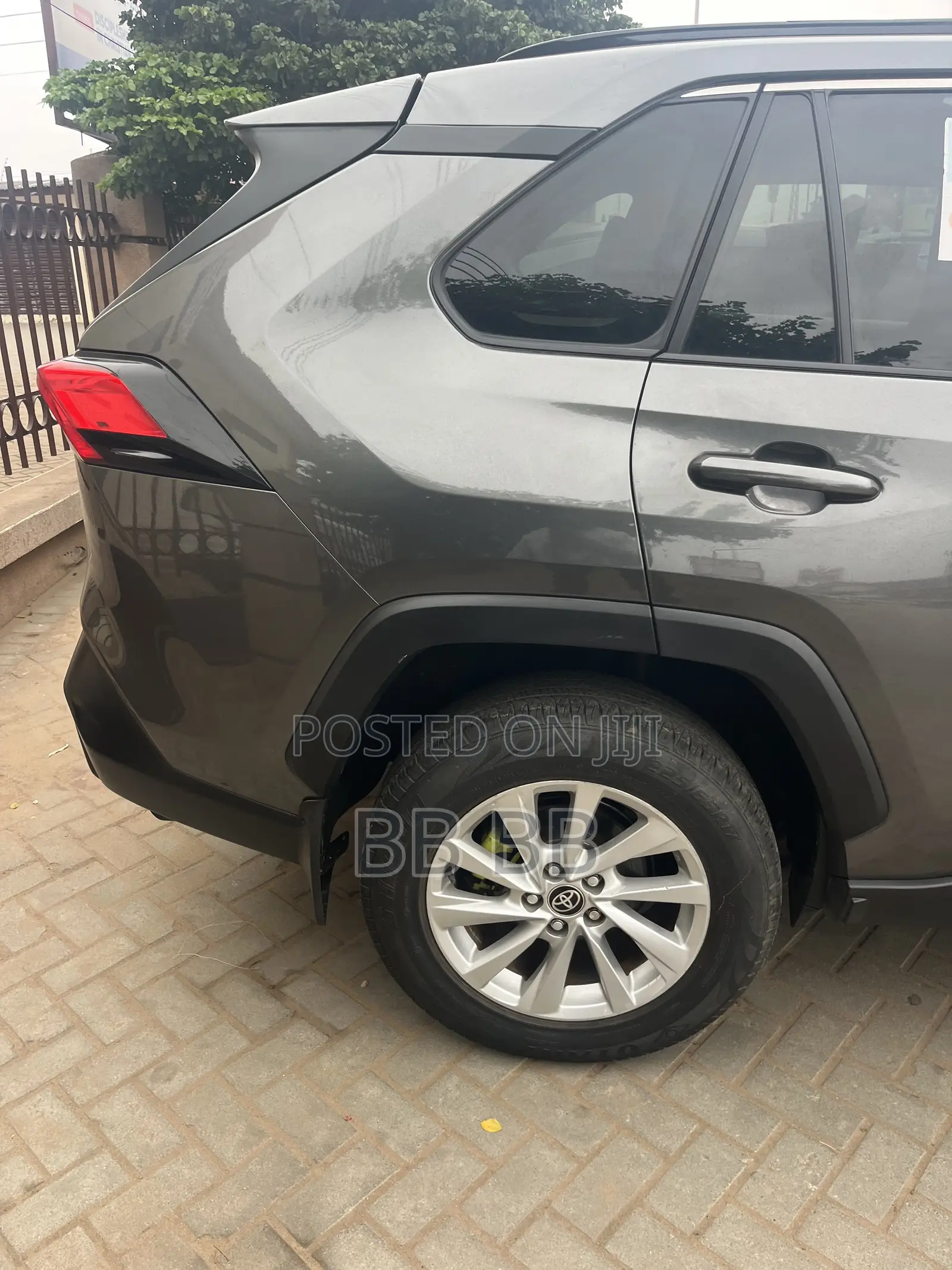 Toyota RAV4 2020 Gray