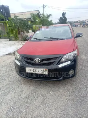 Toyota Corolla 2013 Red