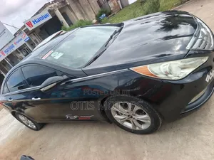 Hyundai Sonata 2013 Black