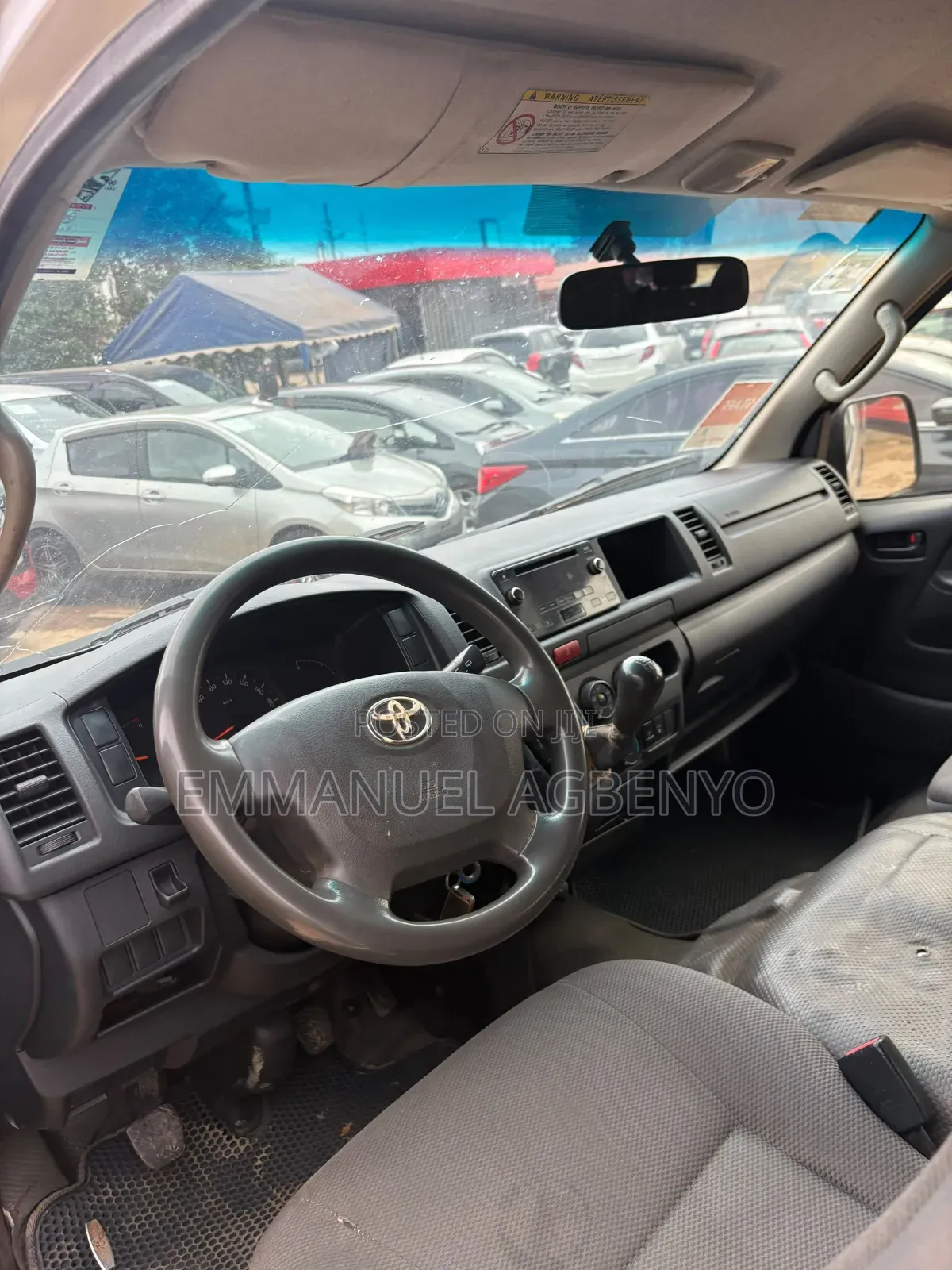 Toyota HiAce 2022 Silver