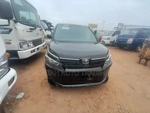 Toyota Voxy 2015 Black