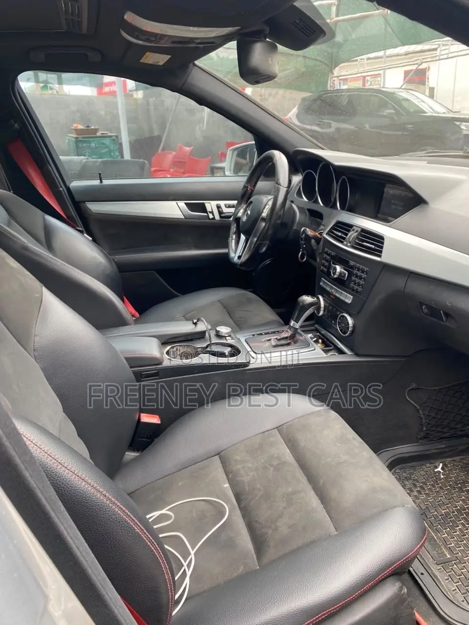 Mercedes-Benz C250 2014 Silver