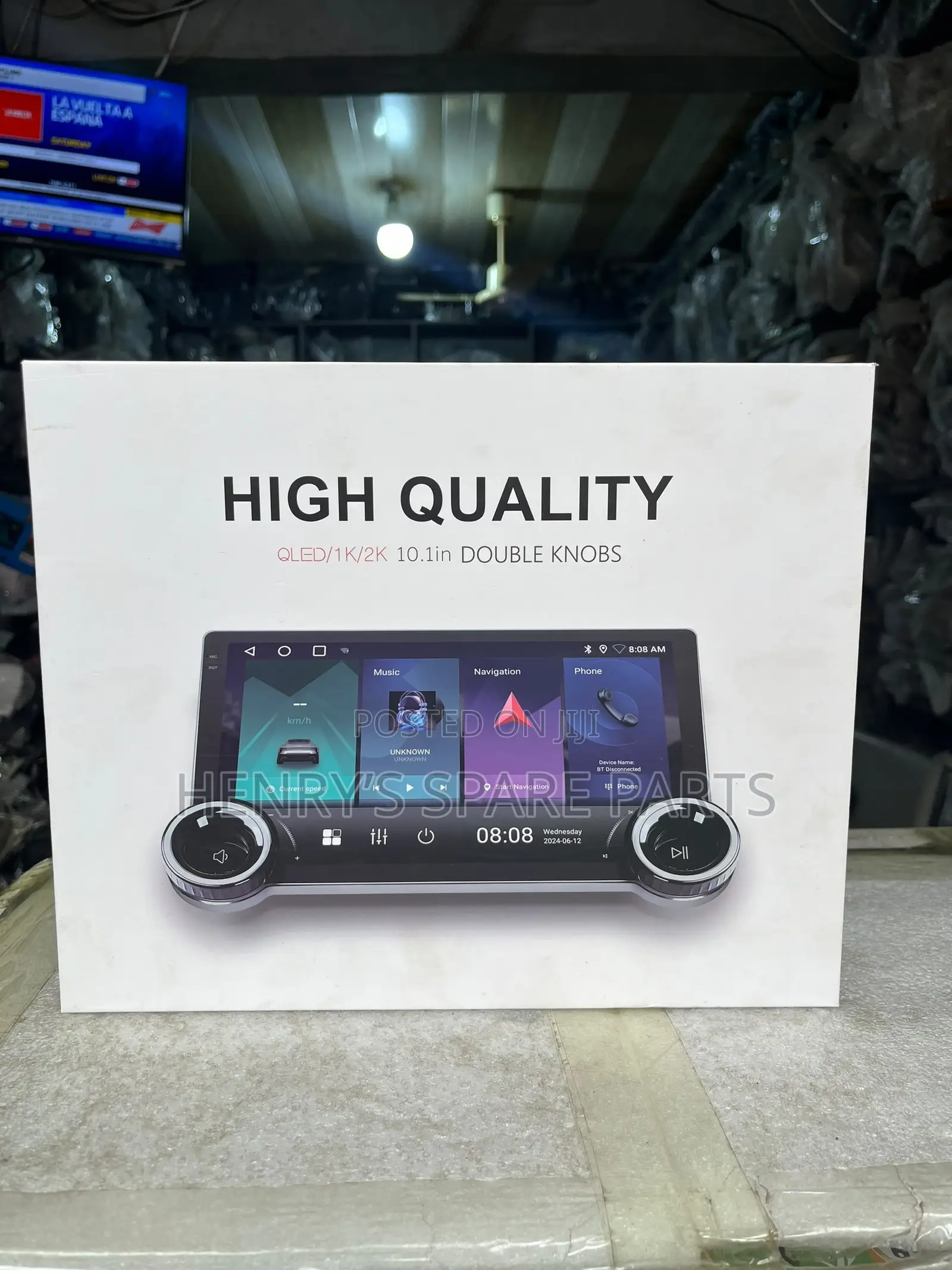 QLED Double Knobs Android Screen With Reverse Camera
