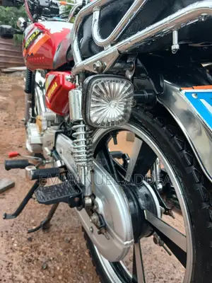 New Royal Motorcycle 2026 Red