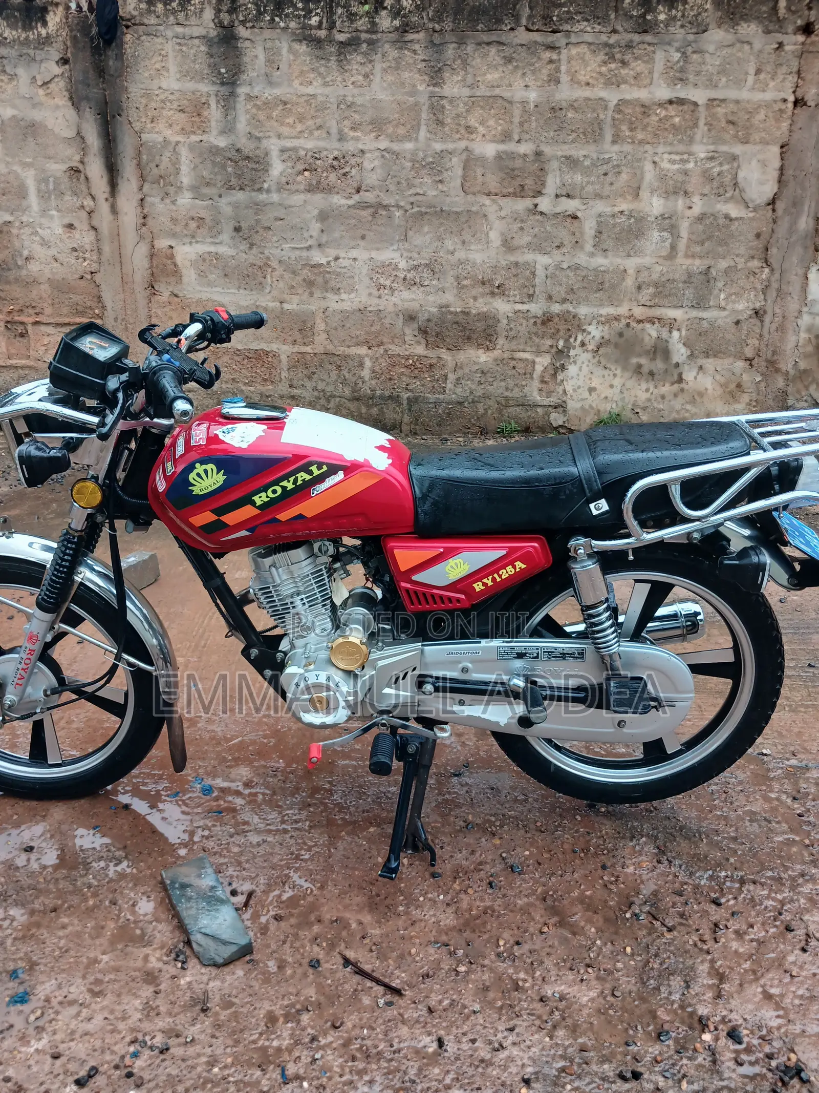 New Royal Motorcycle 2026 Red