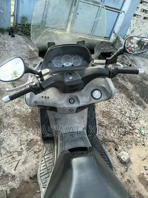 Kymco 2015 White