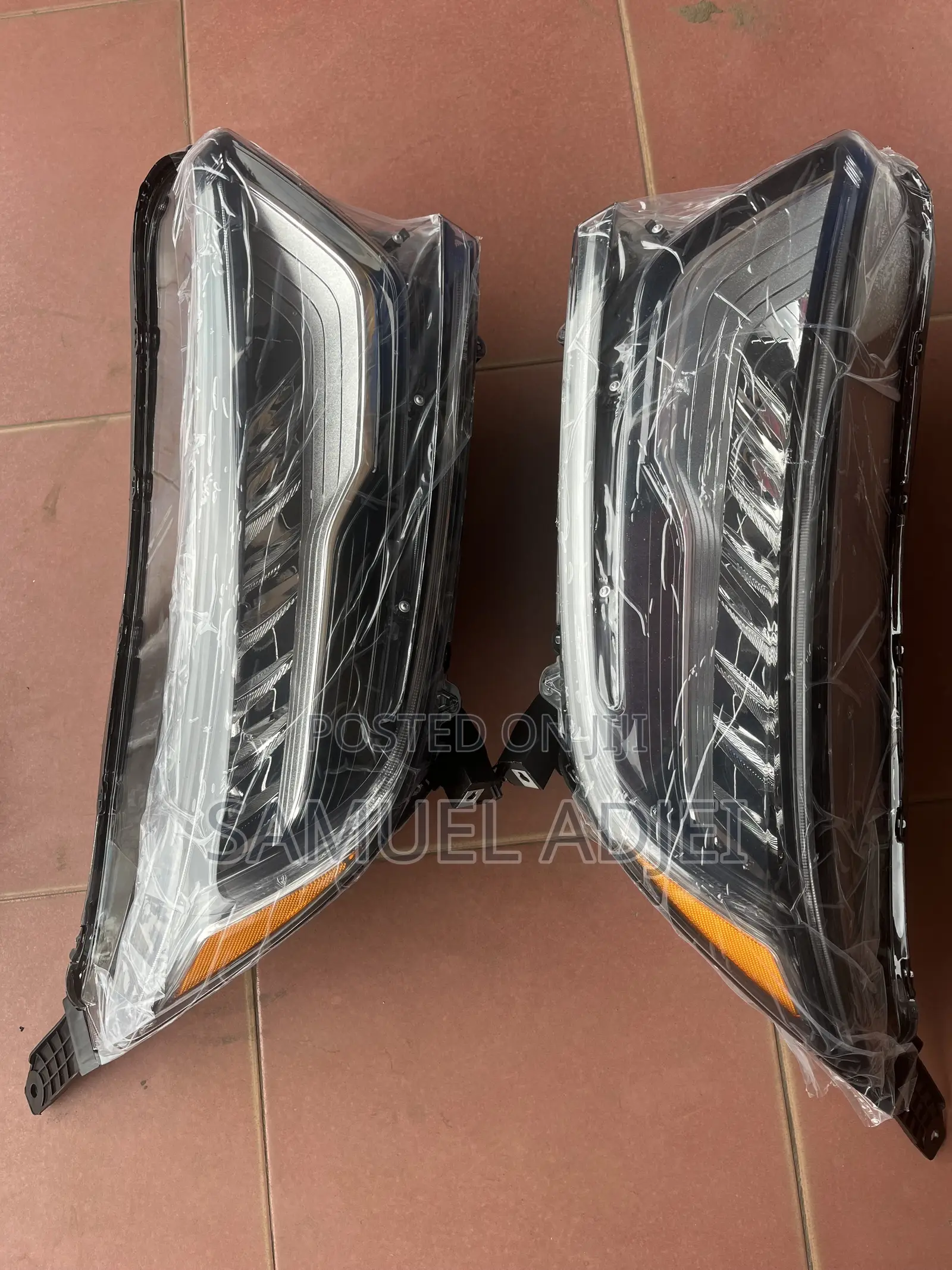 Honda CRV 2017 to 2022 Headlight LED / Touring.