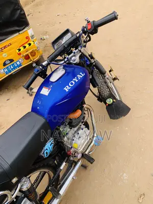 New Royal RY150 2026 Blue