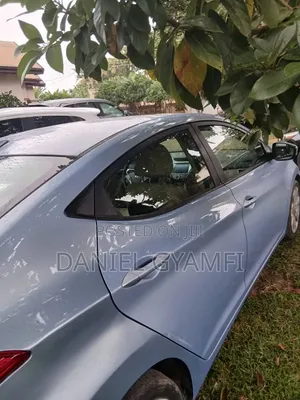 Hyundai Elantra 2013