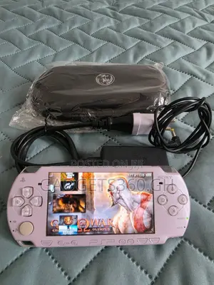 Sony PSP3000 (16GB + 10 Games) Light Pink