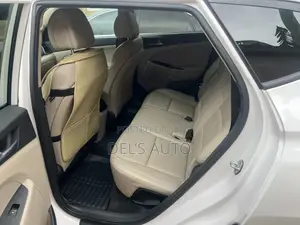Hyundai Tucson Limited AWD 2017 White