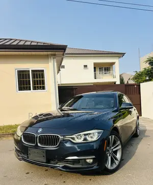 BMW 330i 2018 Black