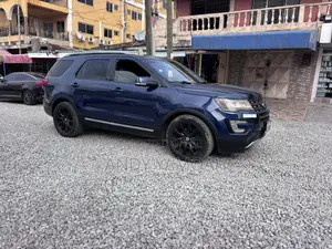 Ford Explorer 2016 Blue