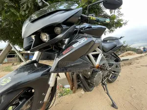 Benelli TNT 2018 Black