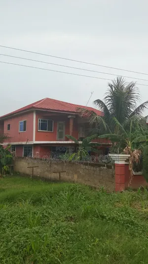 5bdrm House in Squado Ventures, Market for sale