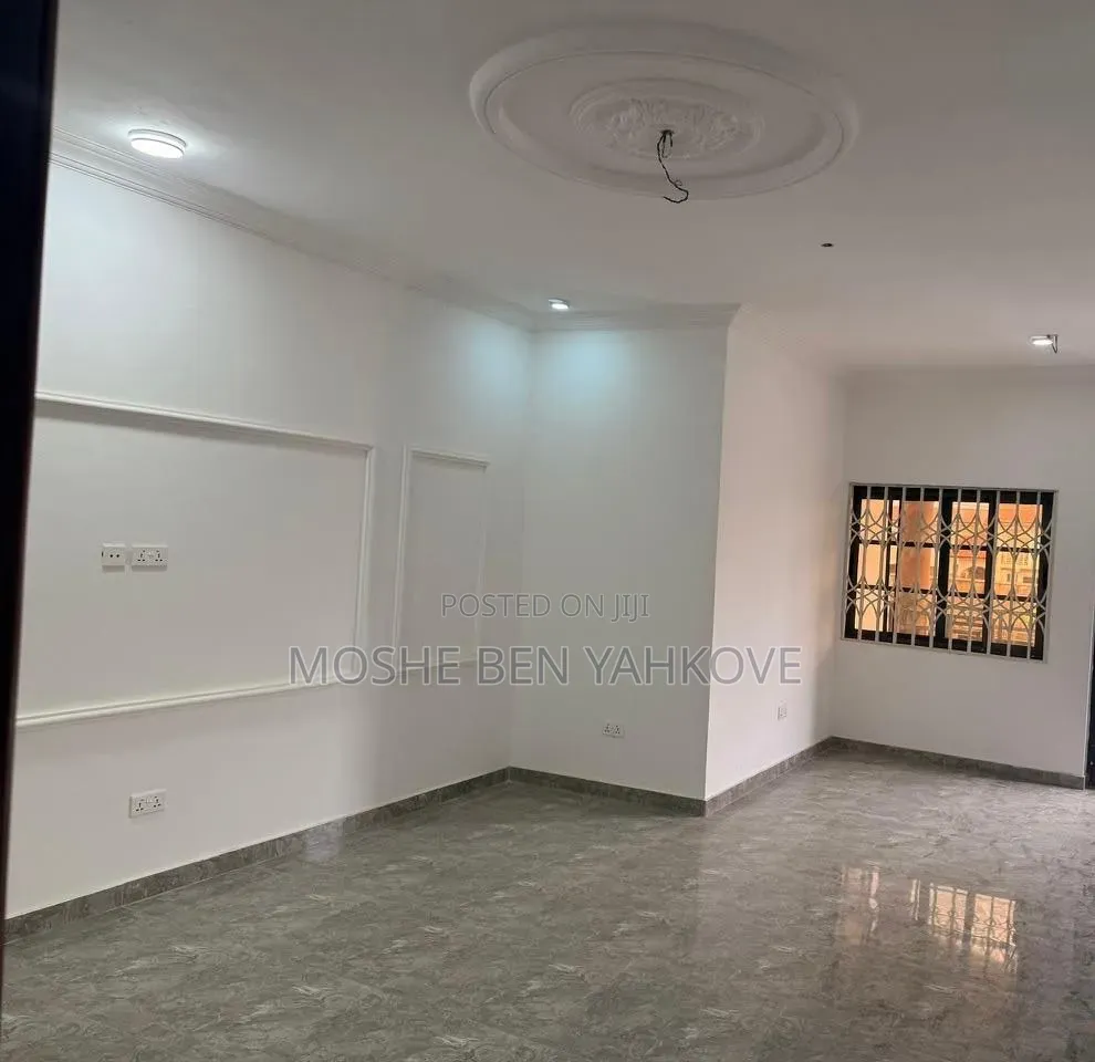 2bdrm Apartment in Mozart, Dawhenya for rent