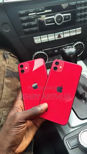 Apple iPhone 11 128 GB Red