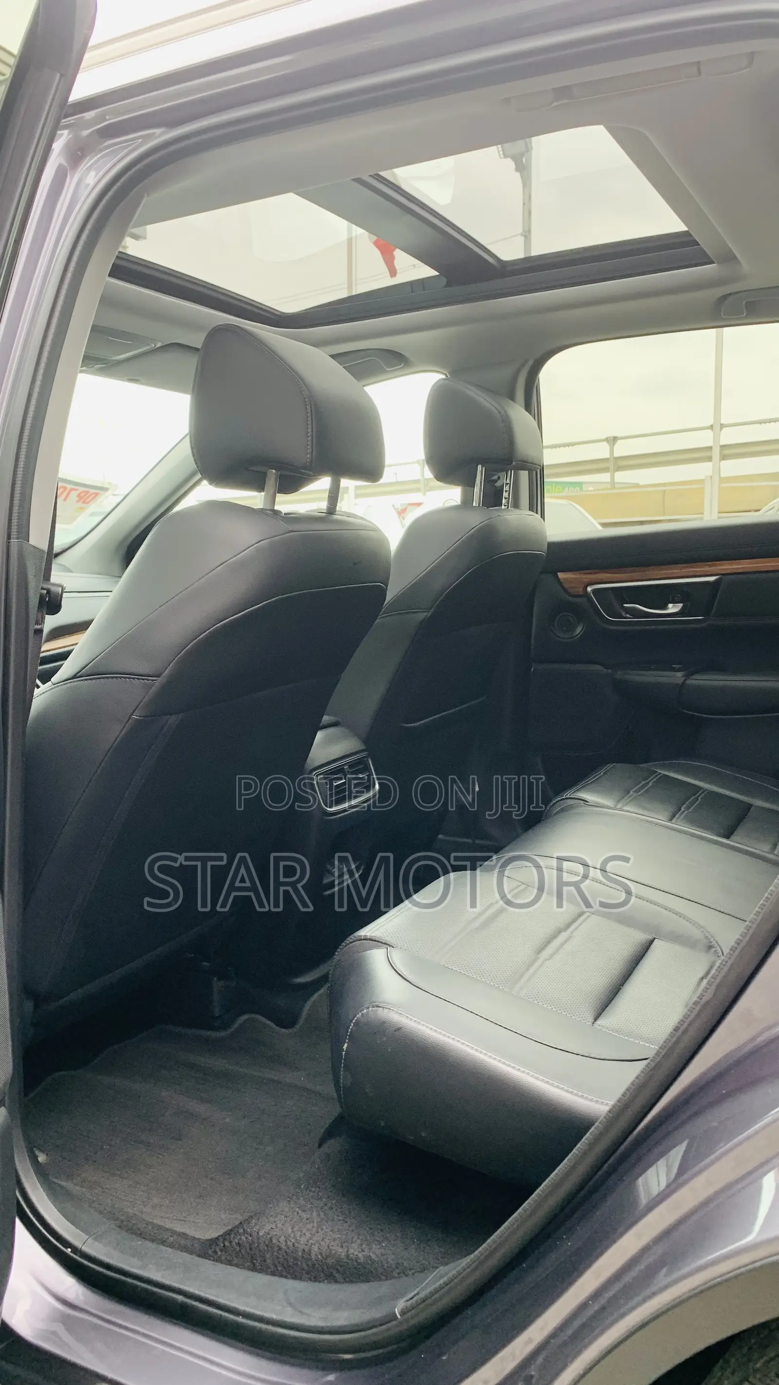 Honda CR-V Touring AWD 2020 Gray