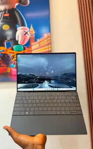 Laptop Dell XPS 13 Plus 9320 8GB Intel Core i5 SSD 512GB
