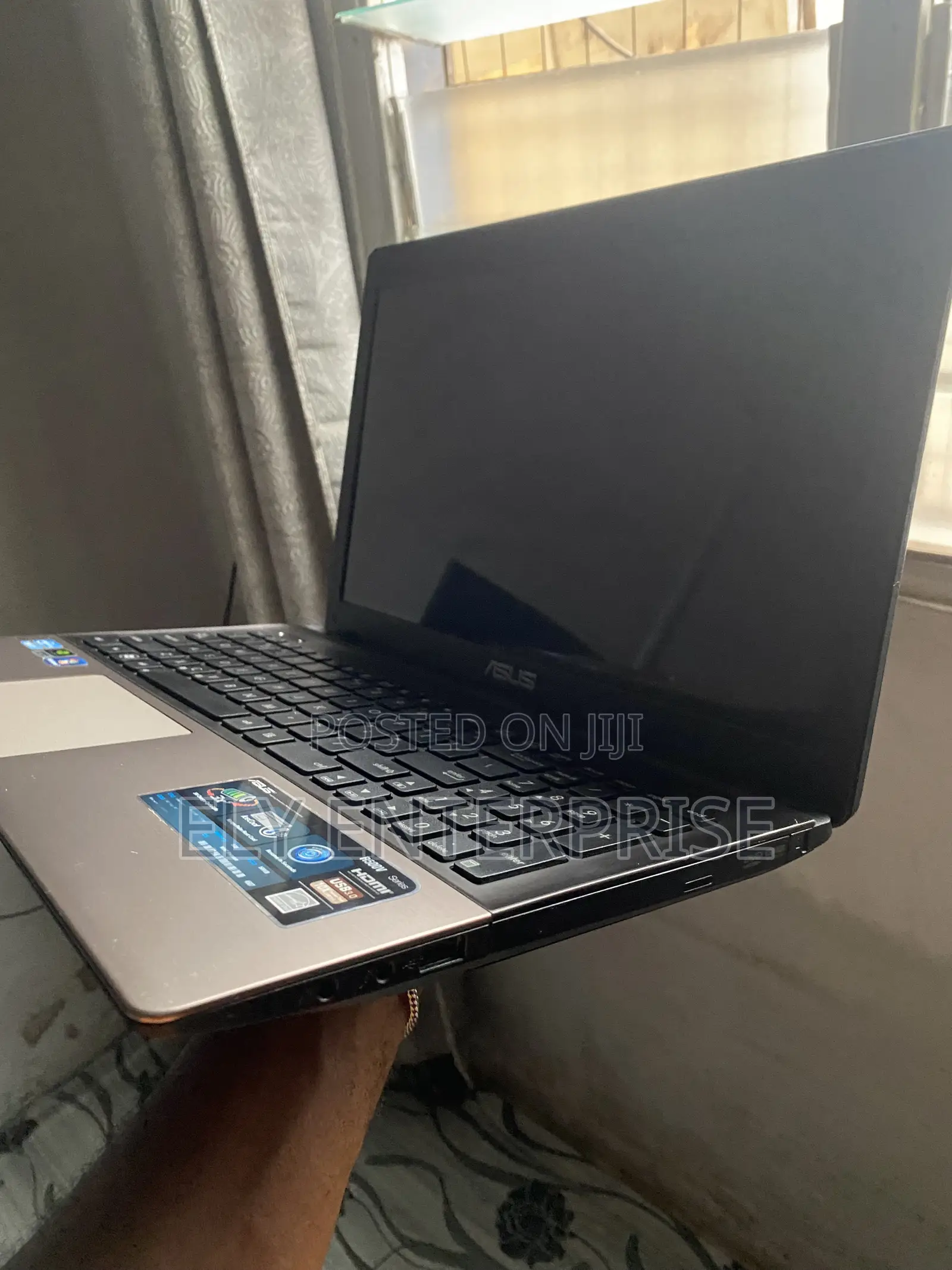 Laptop Asus K55VD 8GB Intel Core i7 HDD 500GB