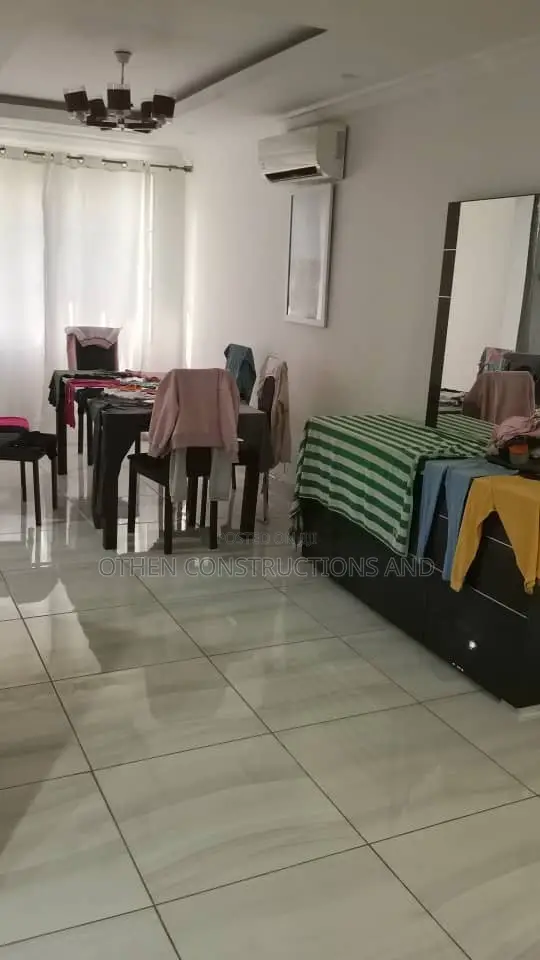 2 Bedroom With 2 Washrooms Fully Furnished for Short Stays