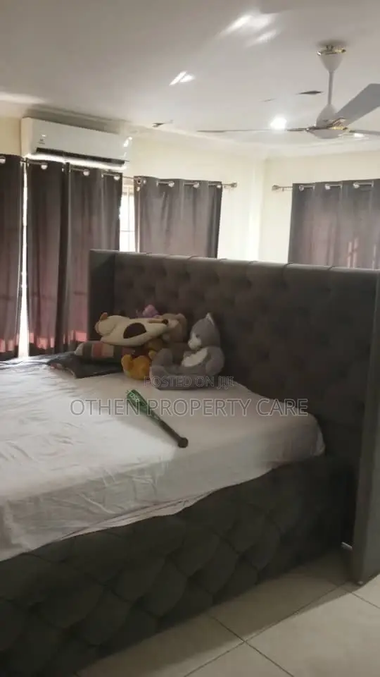 2 Bedroom With 2 Washrooms Fully Furnished for Short Stays