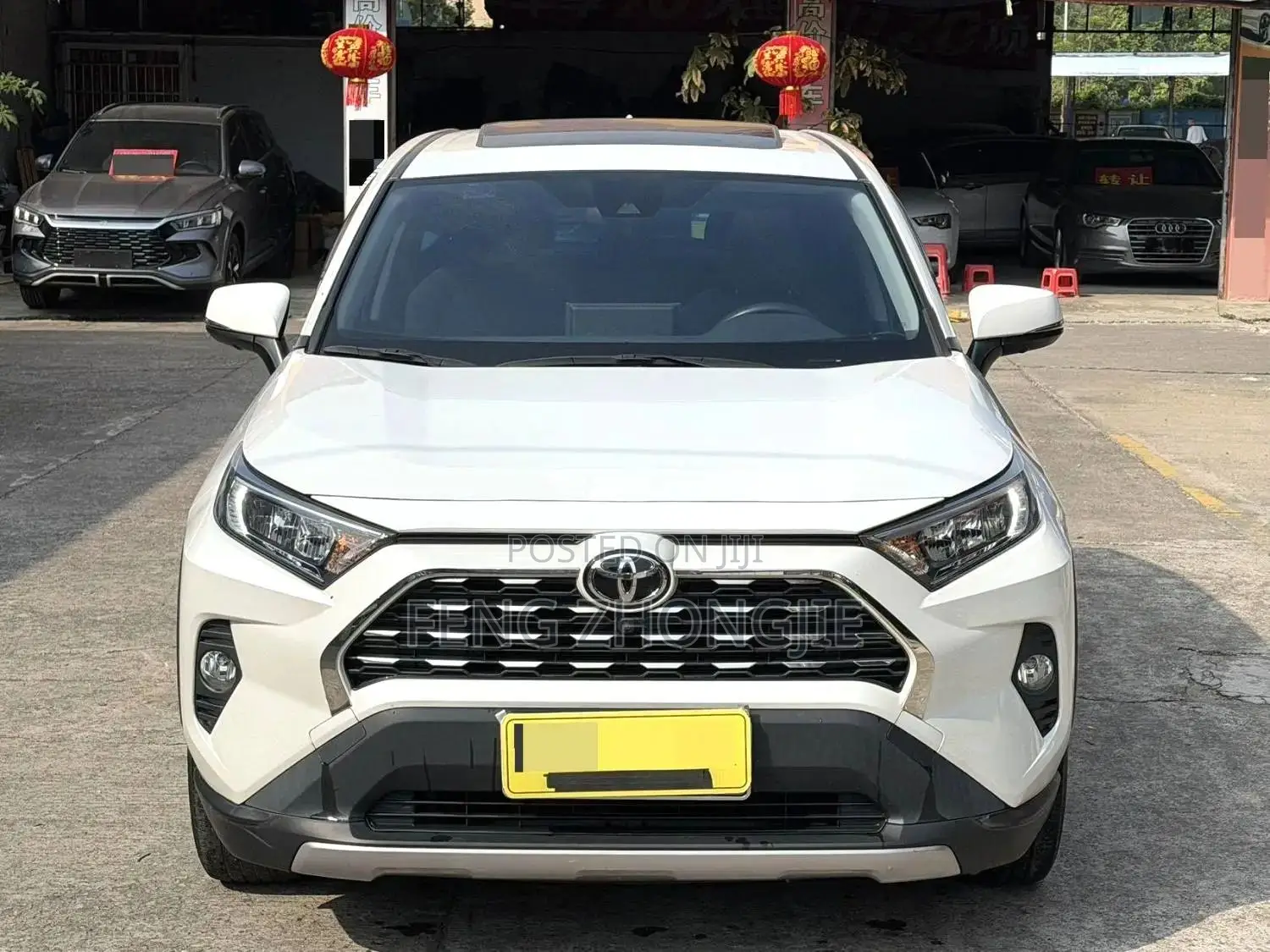 Toyota RAV4 2025 White
