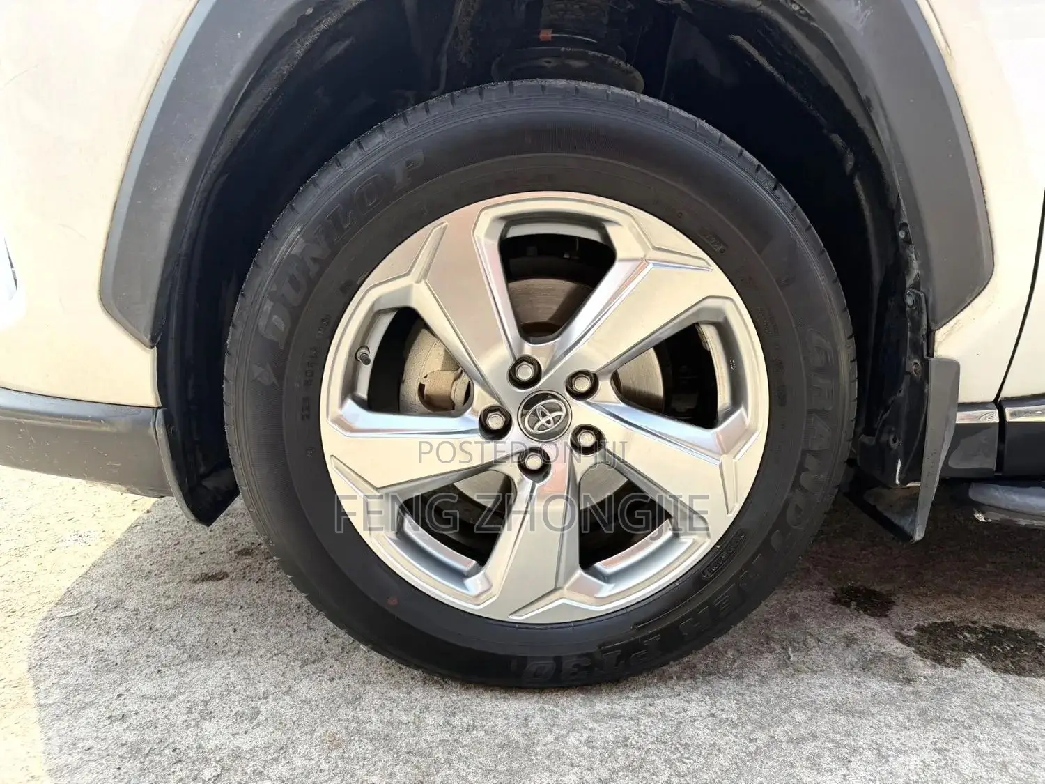 Toyota RAV4 2025 White