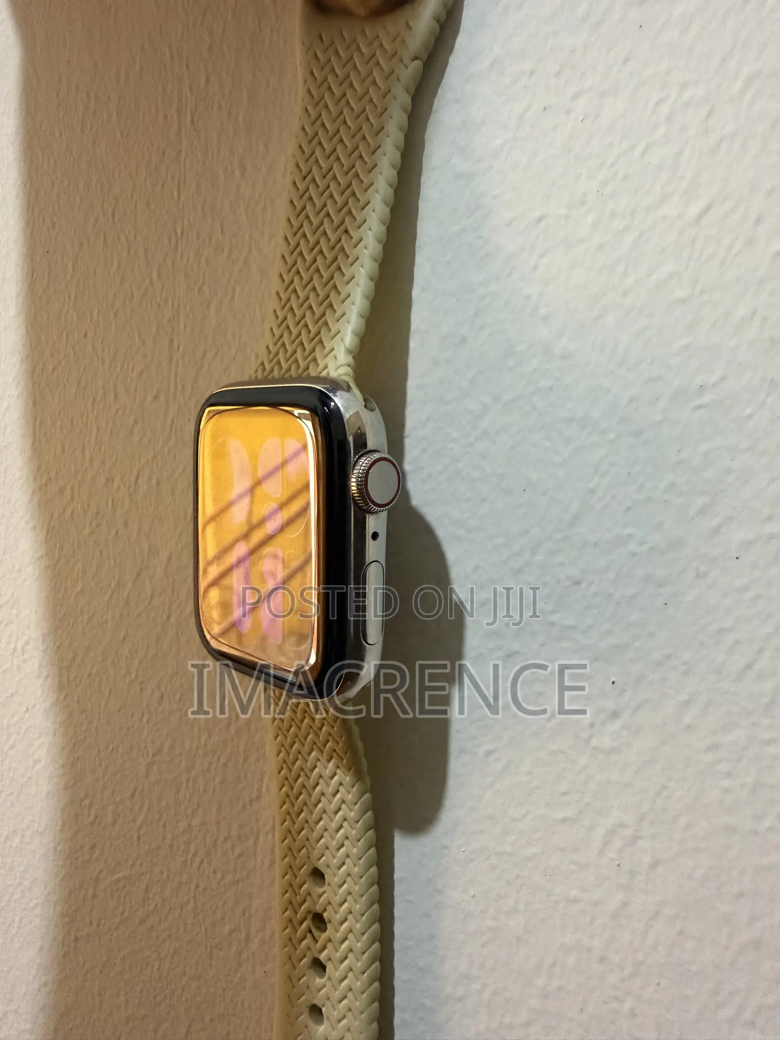 Apple Watches Series 6, 7, 8, Se 2nd Gen