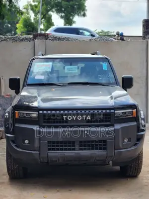 New Toyota Land Cruiser Prado 2.8 2024 Black
