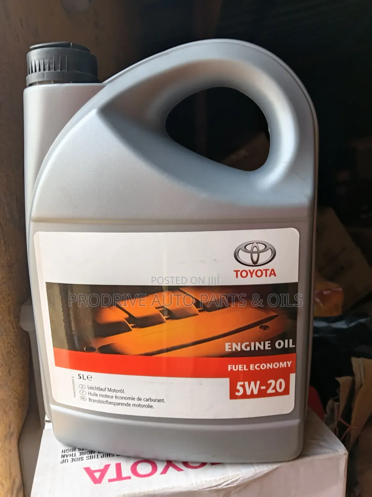 Toyota 5w20 Engine Oil