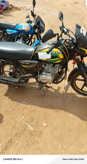 Bajaj Boxer 150 UG 2024 Black