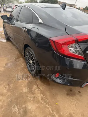 Honda Civic Touring Sedan 2018 Black
