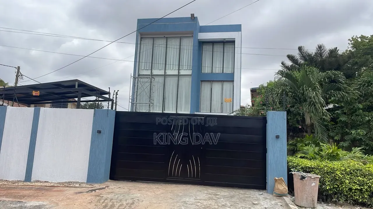 Furnished 5bdrm House in Manet Palms Estate, East Legon for sale
