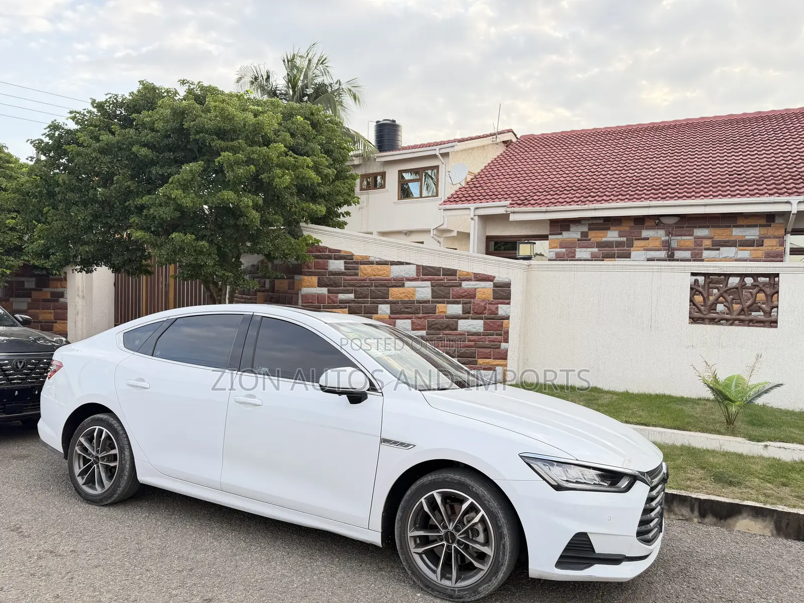 BYD Qin Plus DM-i 2021 White