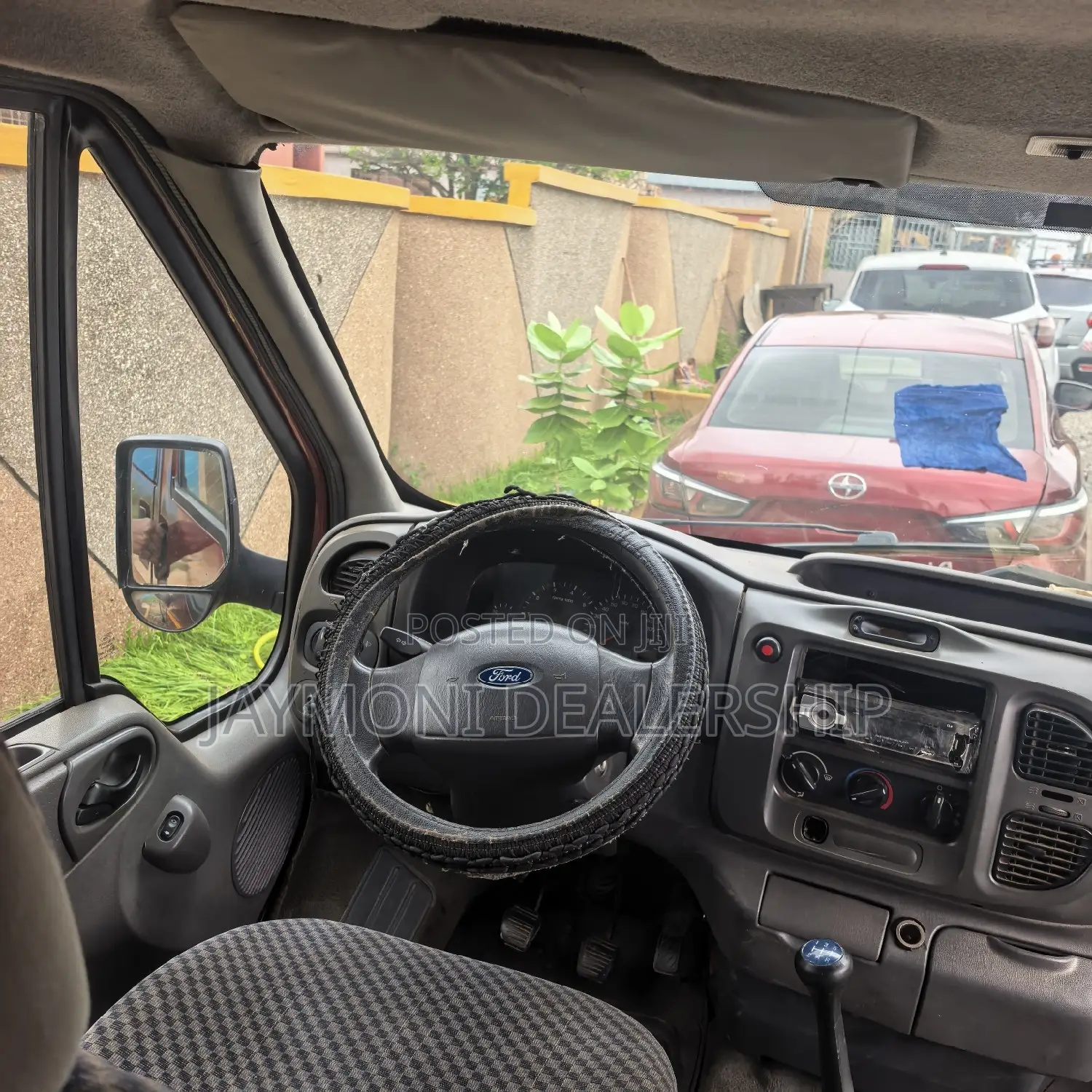 Ford Transit 2004 Red