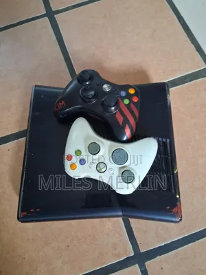 Xbox 360 Slim