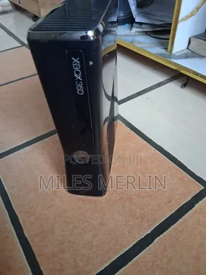 Xbox 360 Slim