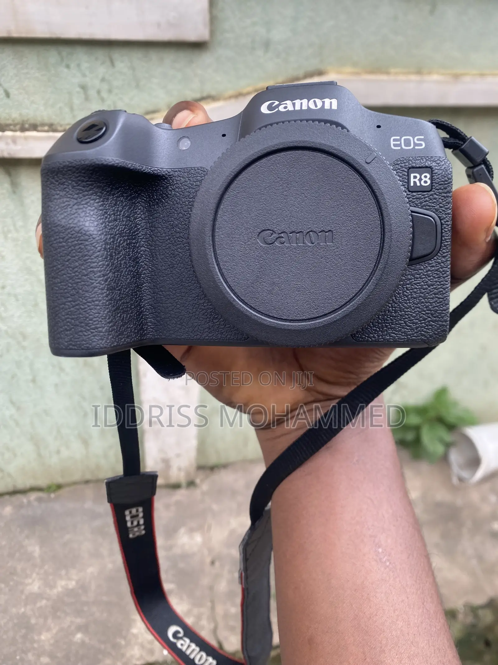 Canon Eos R8 Mirrorless Camera