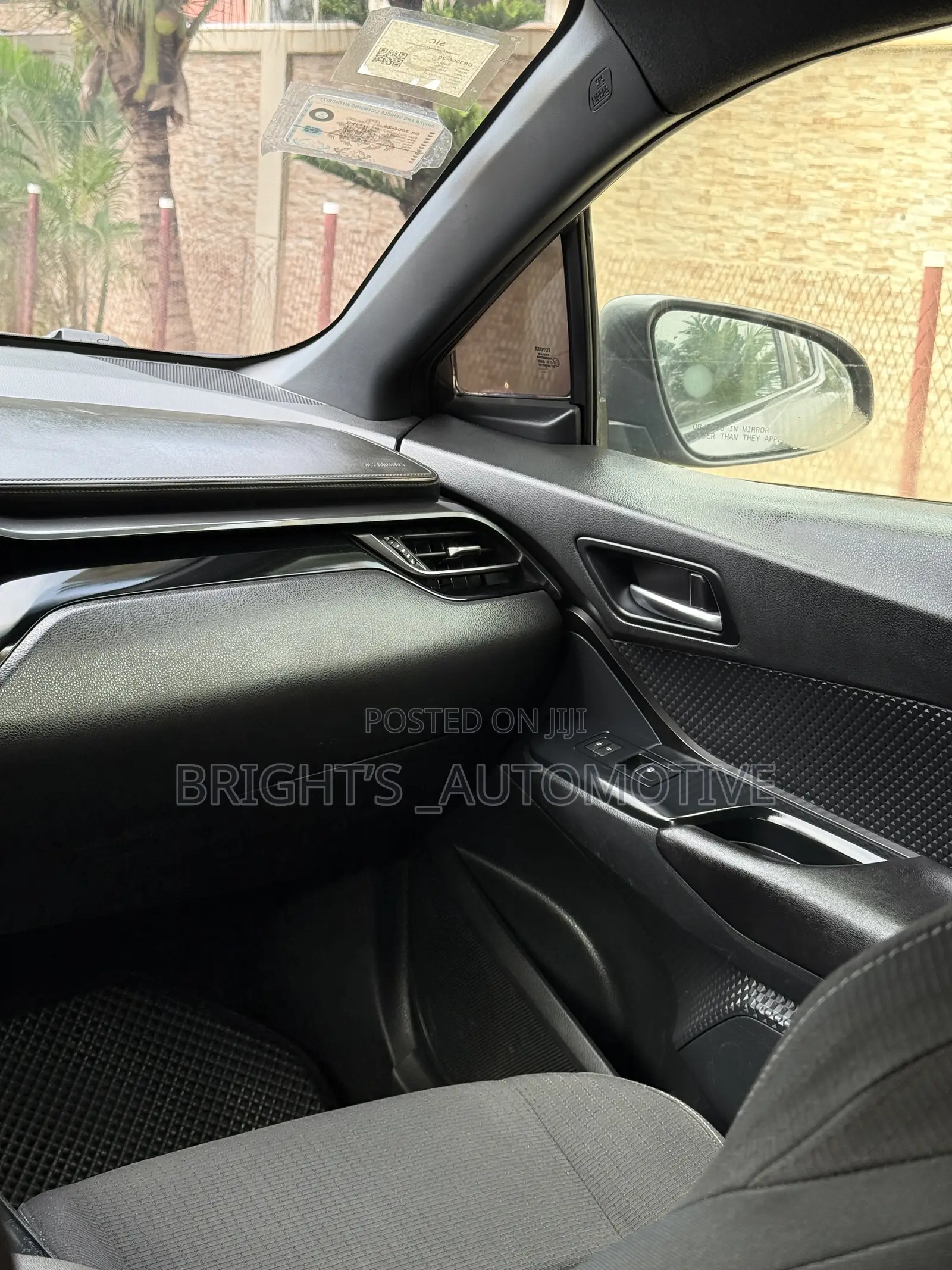 Toyota C-HR 2019 Gray