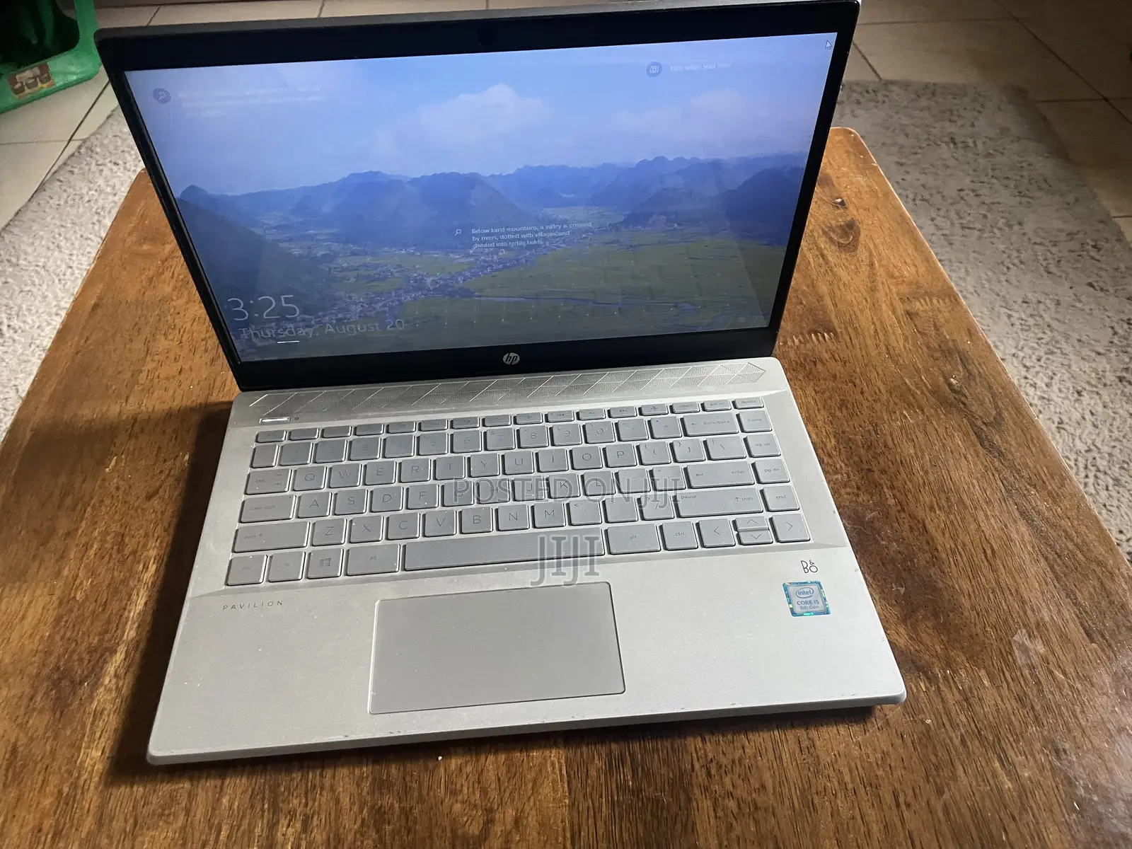 Laptop HP Pavilion 10 8GB Intel Core i5 HDD 1T