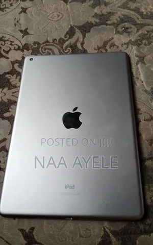Apple iPad 10.2 (2020) Wi-Fi 32 GB Gray