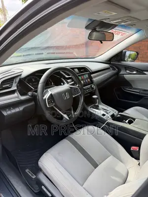 Honda Civic EX Sedan 2019